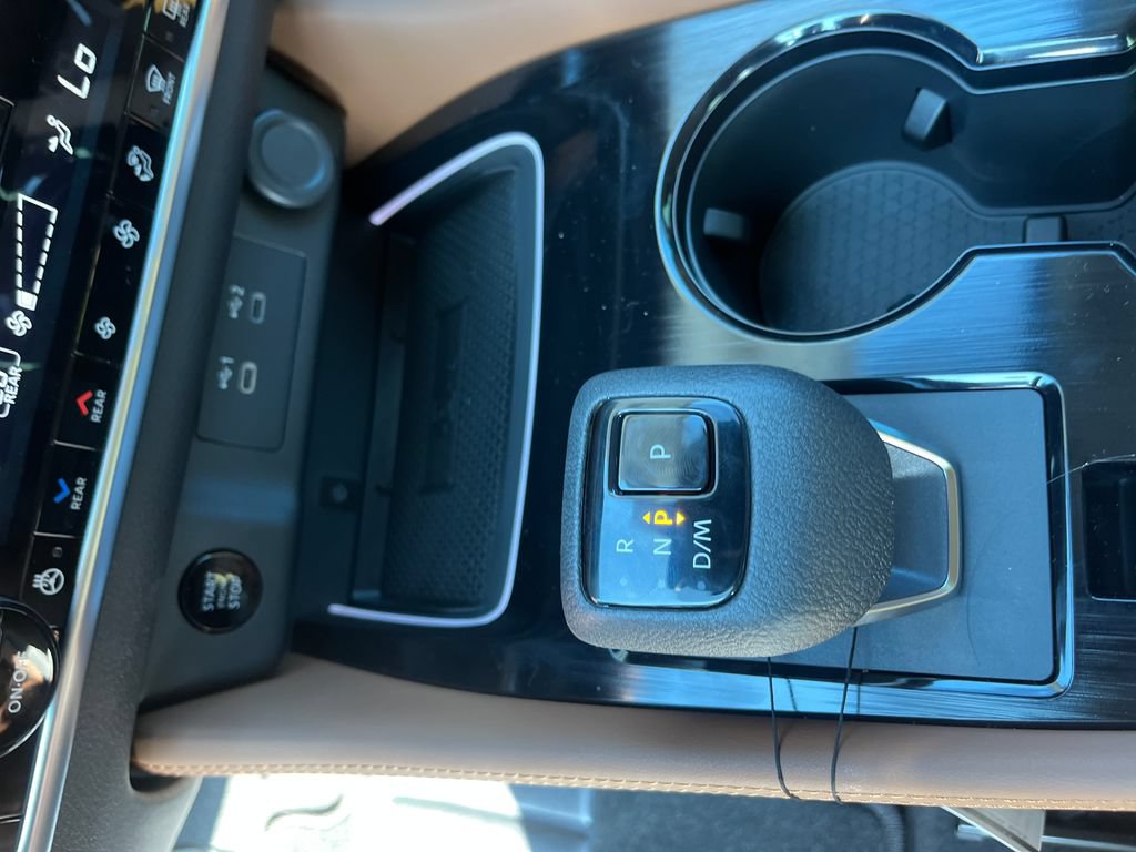 New 2026 Nissan Rogue Platinum w/ Platinum Premium Package AWD/4WD image 26
