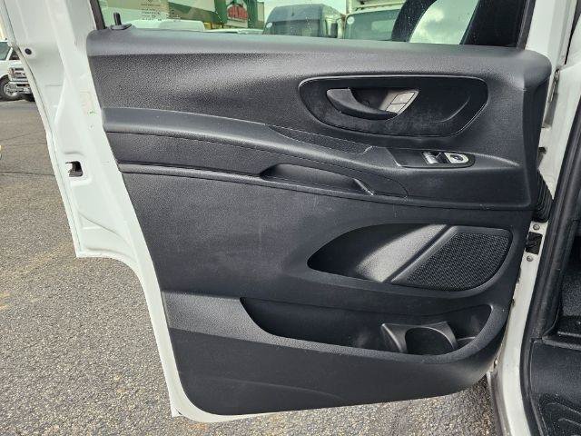 Used 2016 Mercedes-Benz Metris image 19