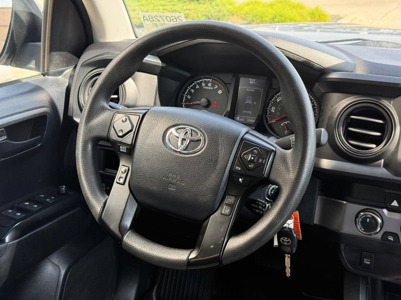 Used 2019 Toyota Tacoma SR AWD/4WD image 14