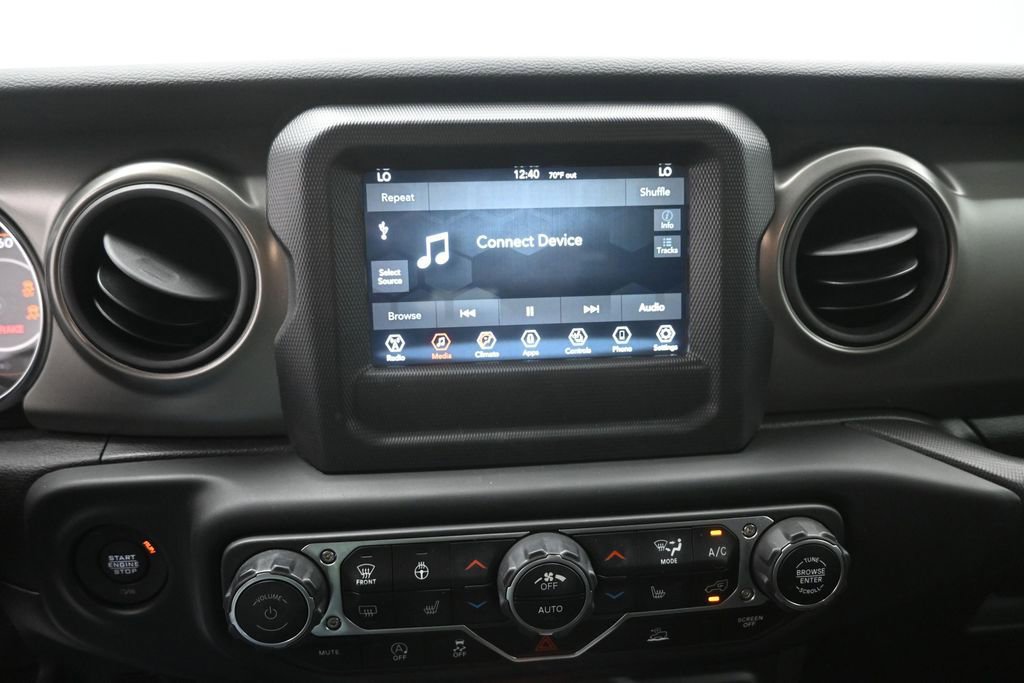 Used 2023 Jeep Gladiator Sport AWD/4WD image 9