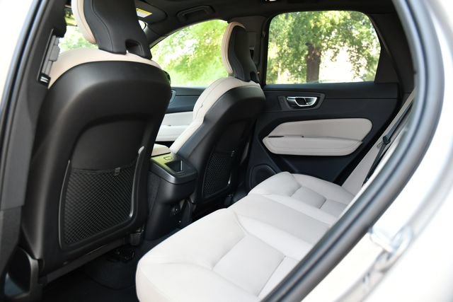 Used 2026 Volvo XC60 B5 Plus AWD/4WD image 20