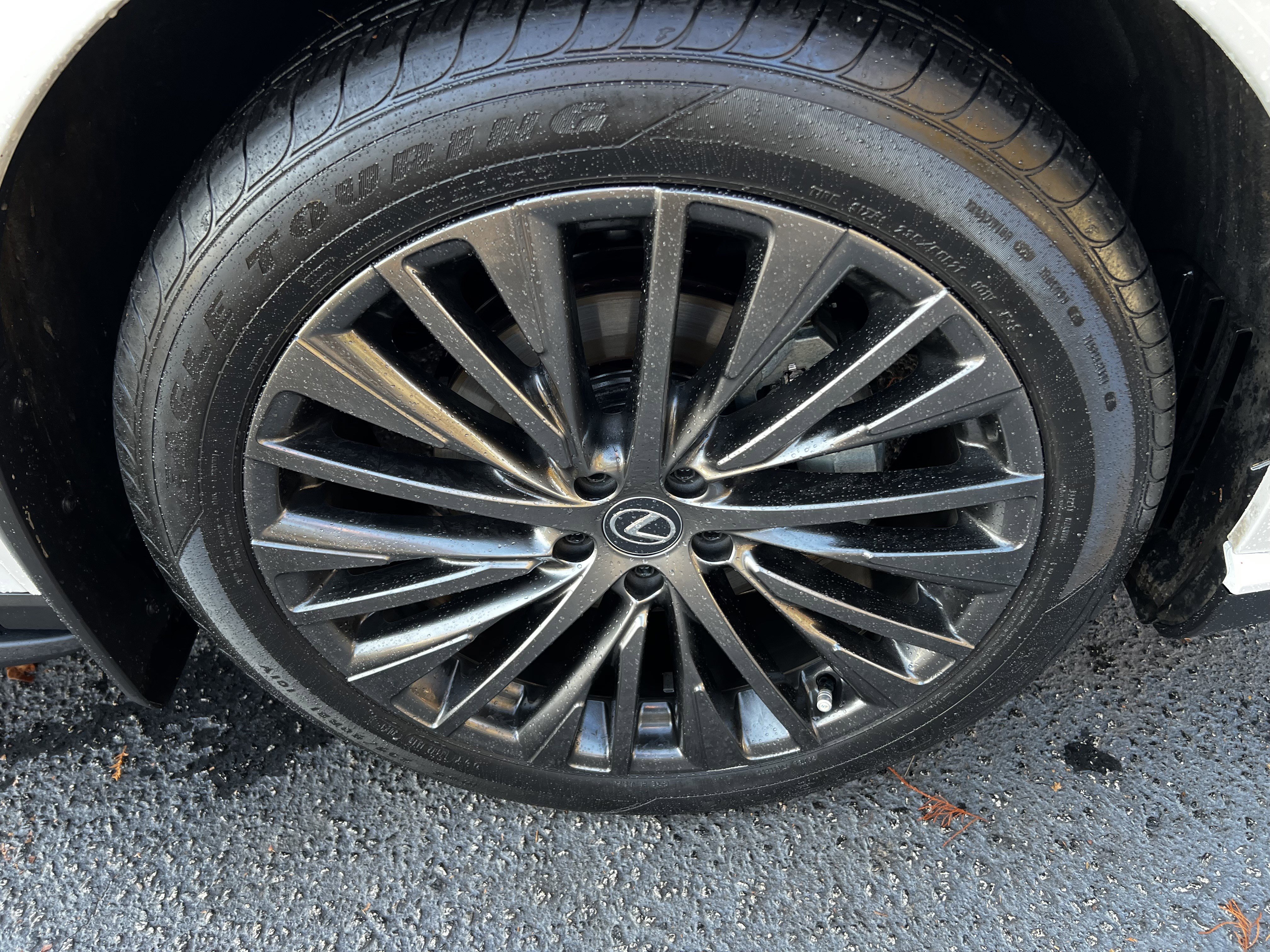 Used 2024 Lexus RX 350 FWD image 13