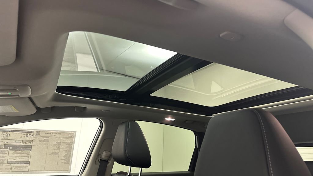 New 2026 Nissan Murano SL image 13