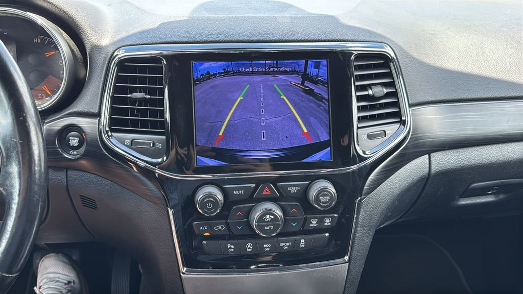 Used 2020 Jeep Grand Cherokee Altitude image 22