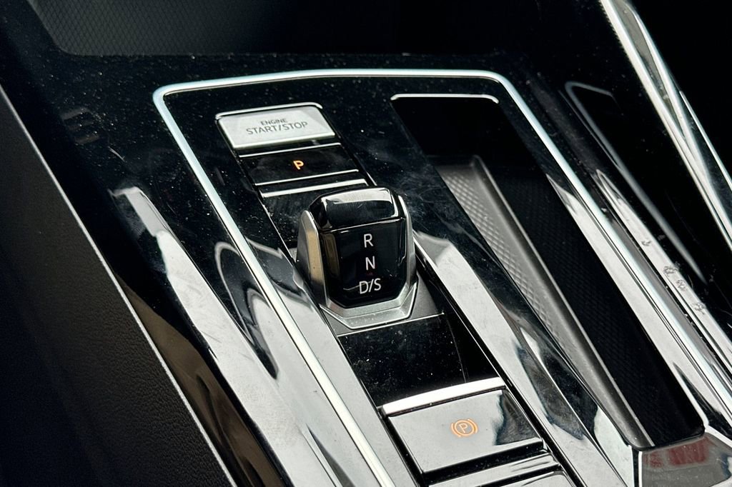 Used 2024 Volkswagen GTI S FWD image 22