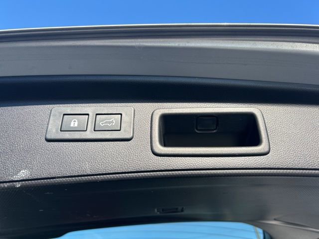 Used 2021 Subaru Forester Limited image 11