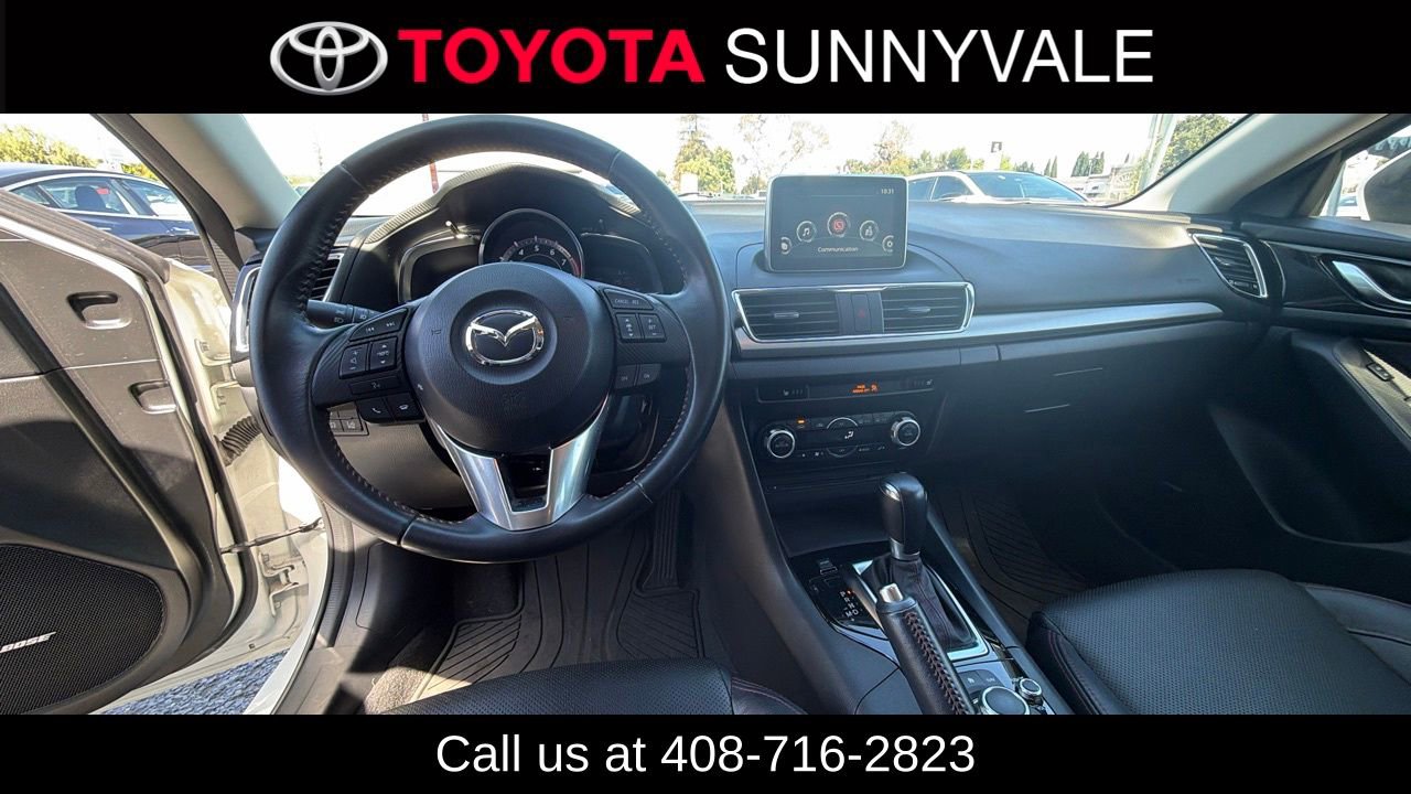 Used 2015 MAZDA MAZDA3 s Grand Touring w/ Technology Package FWD image 5