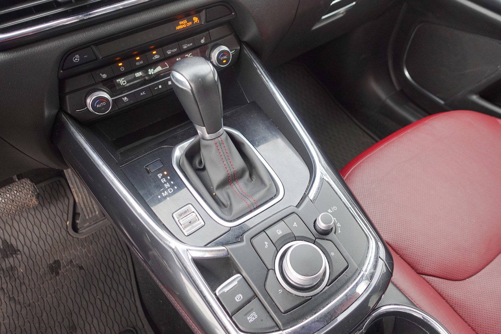 Certified 2023 MAZDA CX-9 Carbon Edition image 19