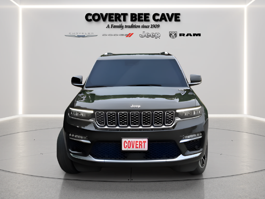 Used 2023 Jeep Grand Cherokee Summit AWD/4WD image 36