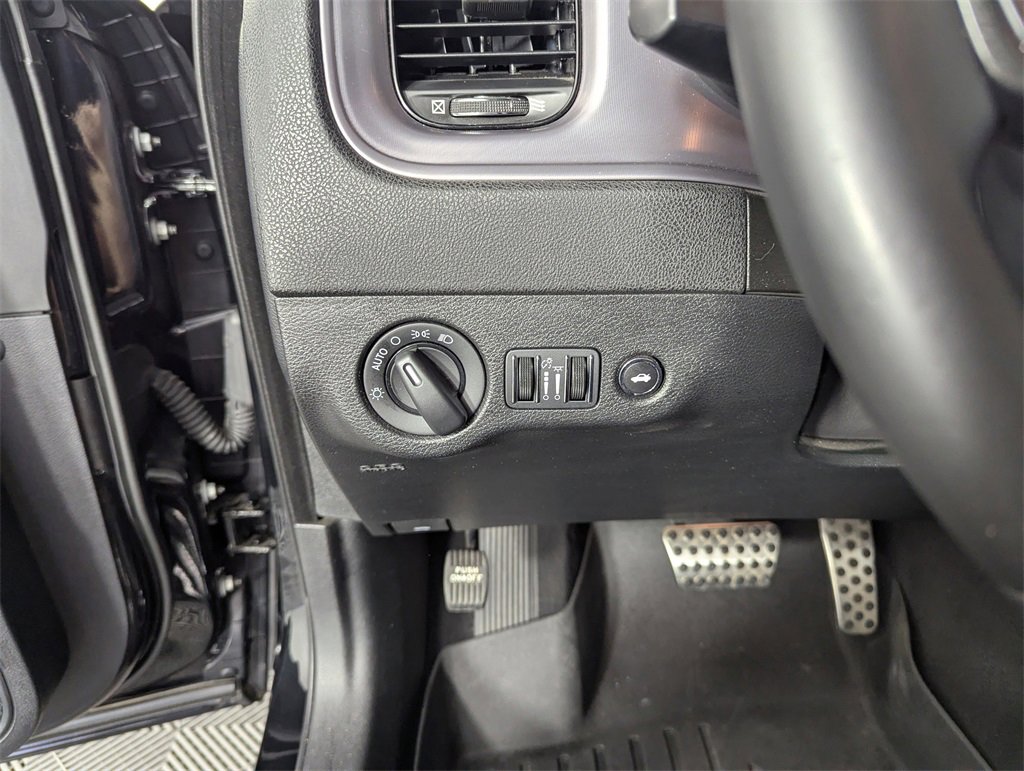 Used 2023 Dodge Charger GT w/ Blacktop Package image 20