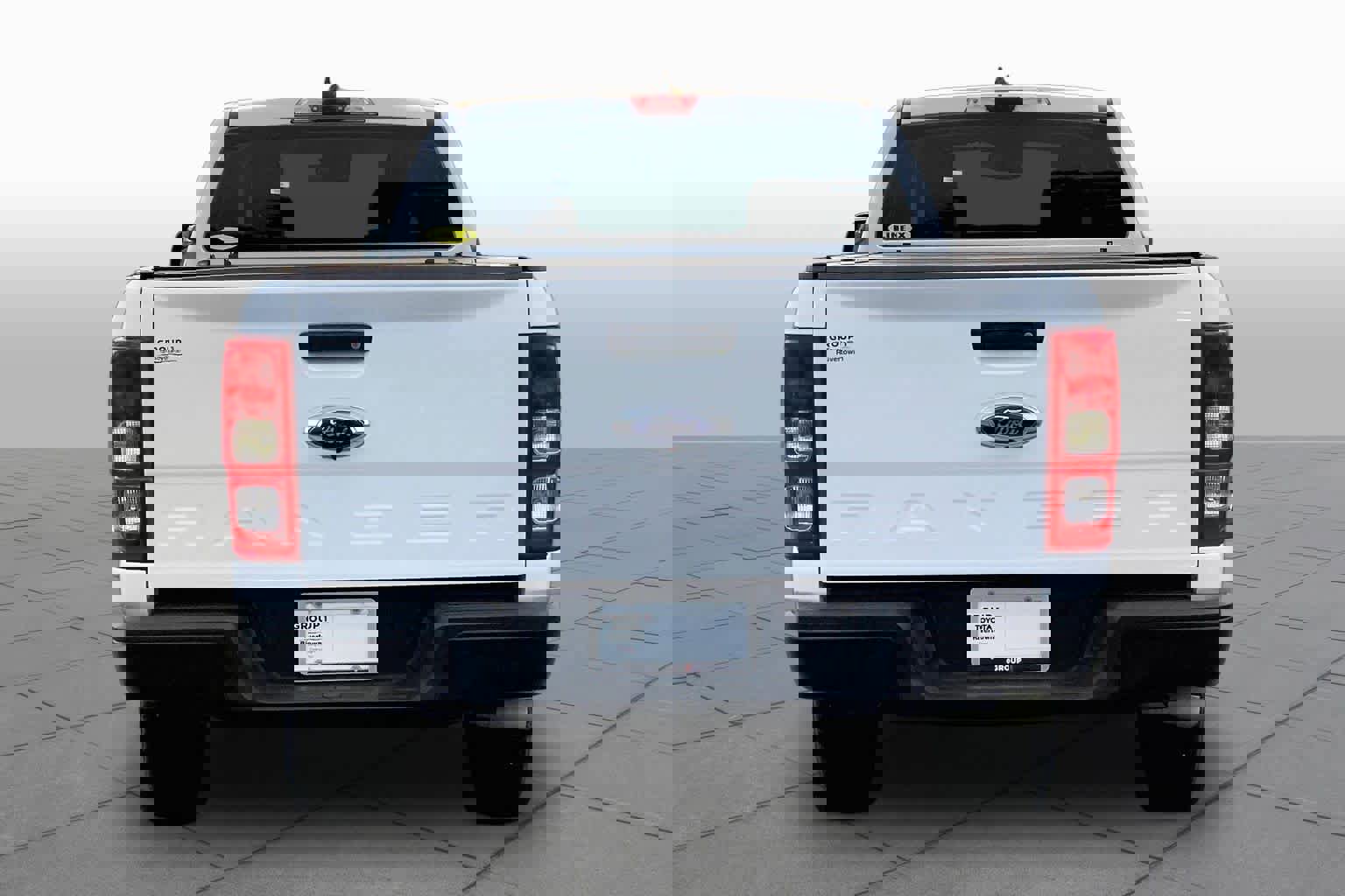 Used 2023 Ford Ranger XL RWD image 5