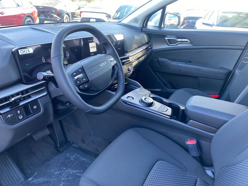 New 2026 Kia Sportage LX FWD image 10