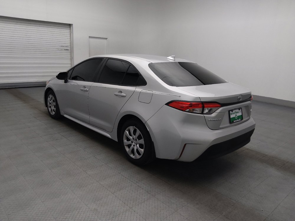Used 2025 Toyota Corolla LE FWD image 3