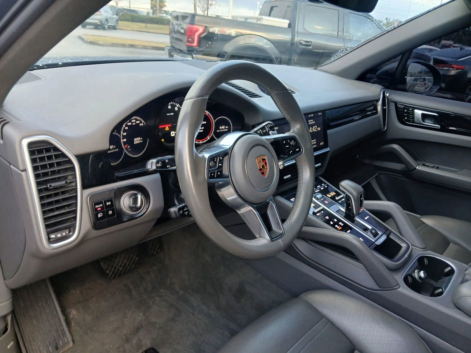 Used 2019 Porsche Cayenne image 7