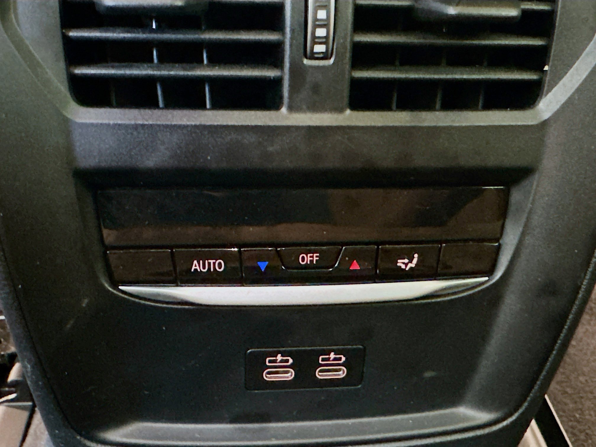 Used 2023 BMW i4 eDrive35 w/ Premium Package image 28