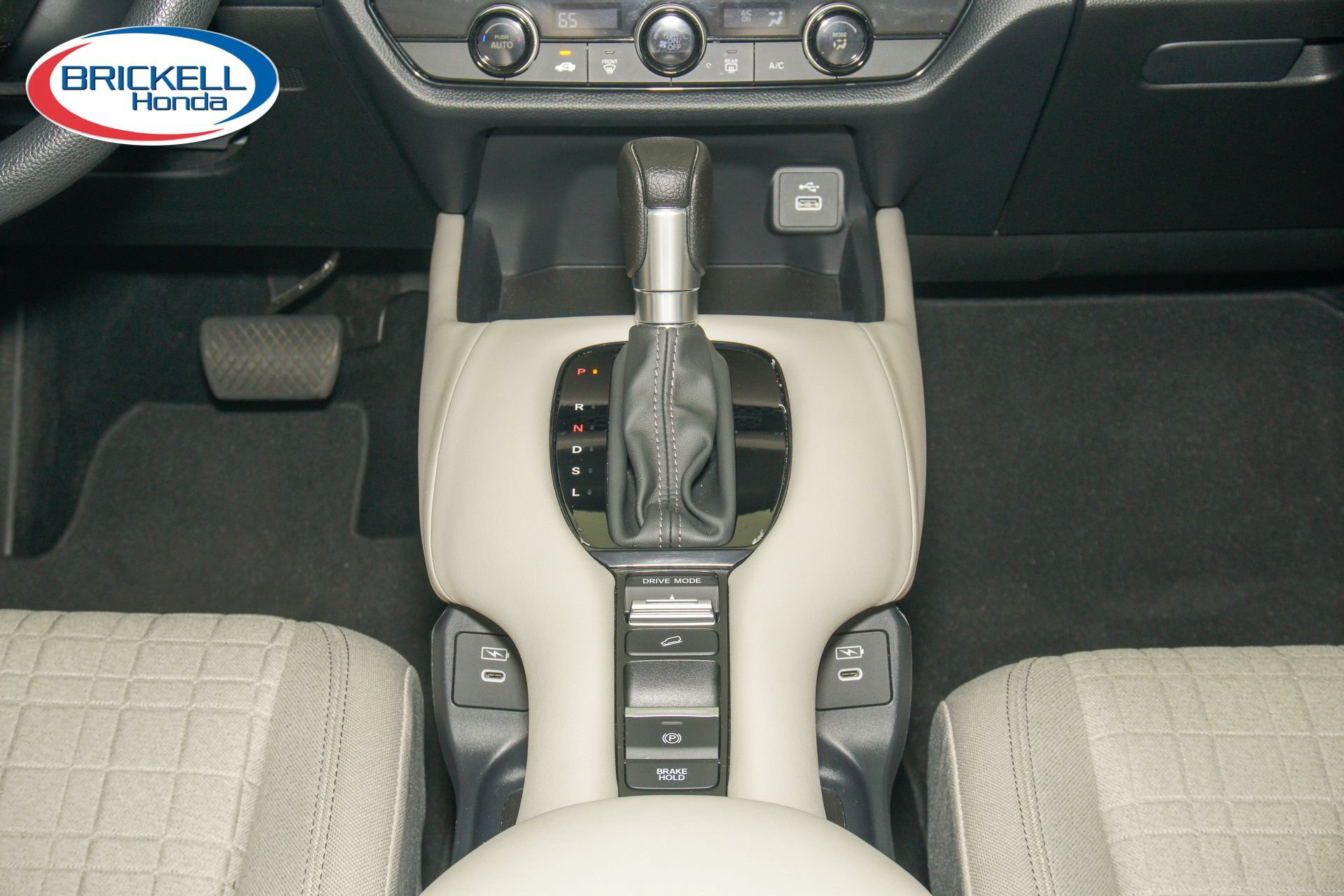 Certified 2024 Honda HR-V LX image 25