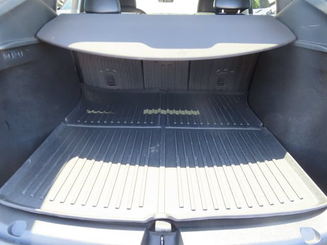 Used 2023 Tesla Model Y Long Range AWD/4WD image 27