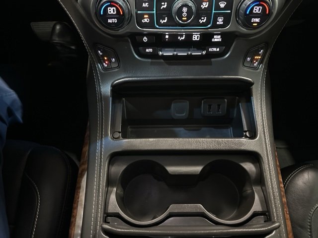 Used 2020 Chevrolet Suburban Premier image 29