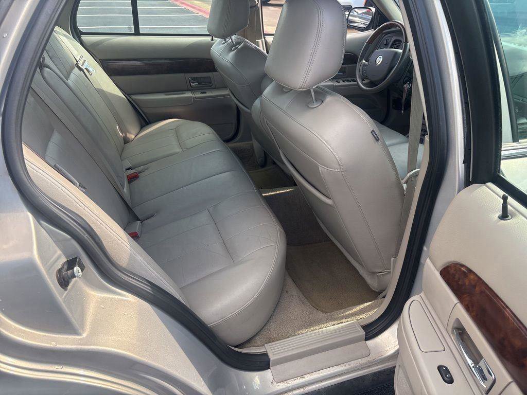 Used 2006 Mercury Grand Marquis LS image 11
