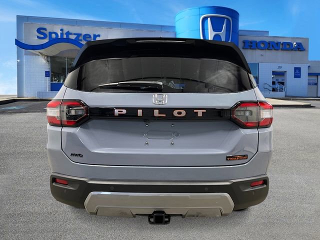 New 2026 Honda Pilot TrailSport image 4
