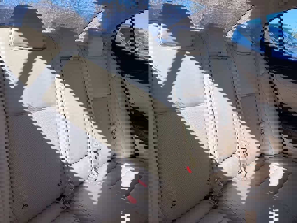 Used 2021 Nissan Maxima 3.5 SV w/ Floor Mat Group image 9