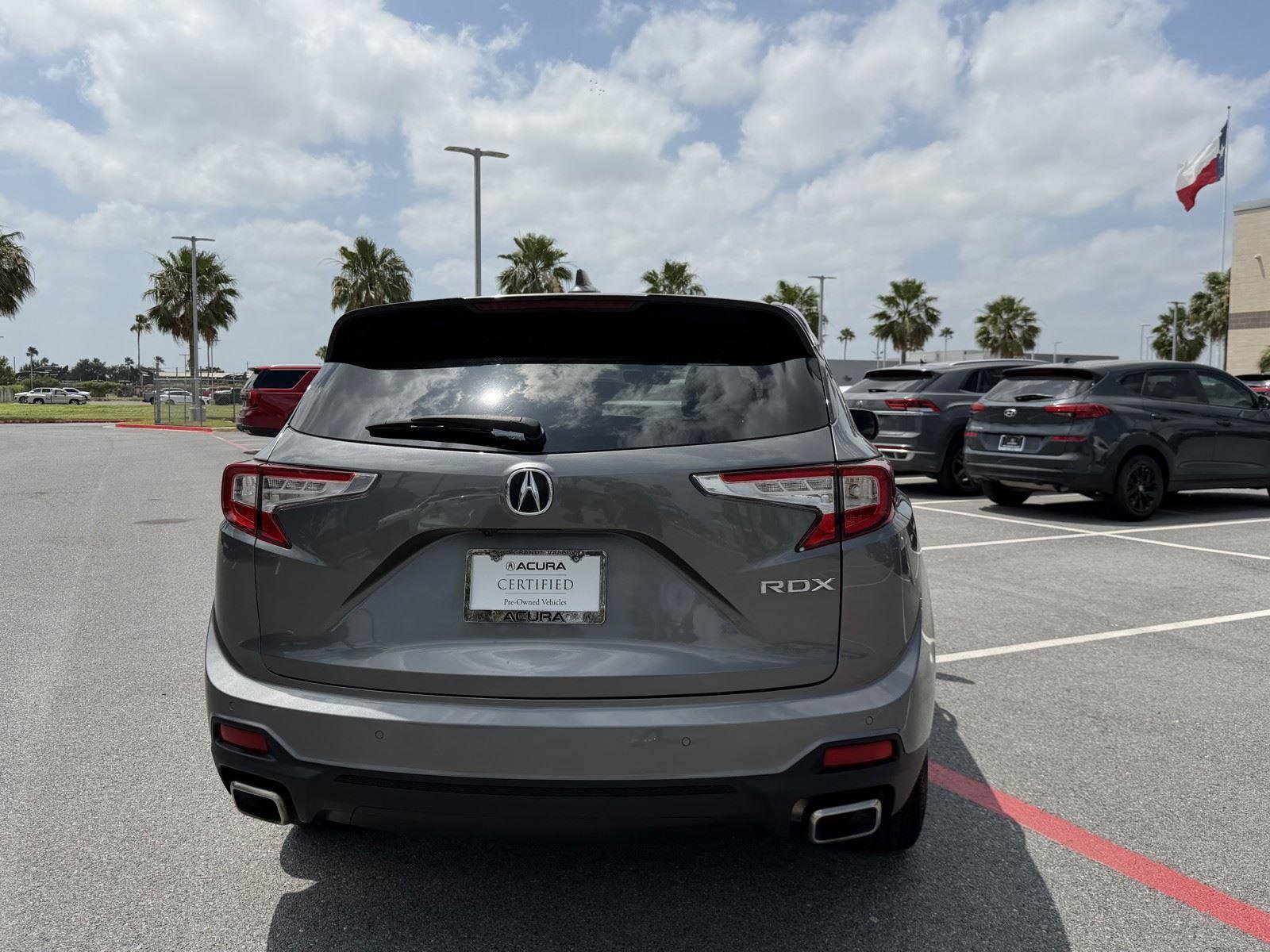 Used 2023 Acura RDX FWD w/ Technology Package image 17