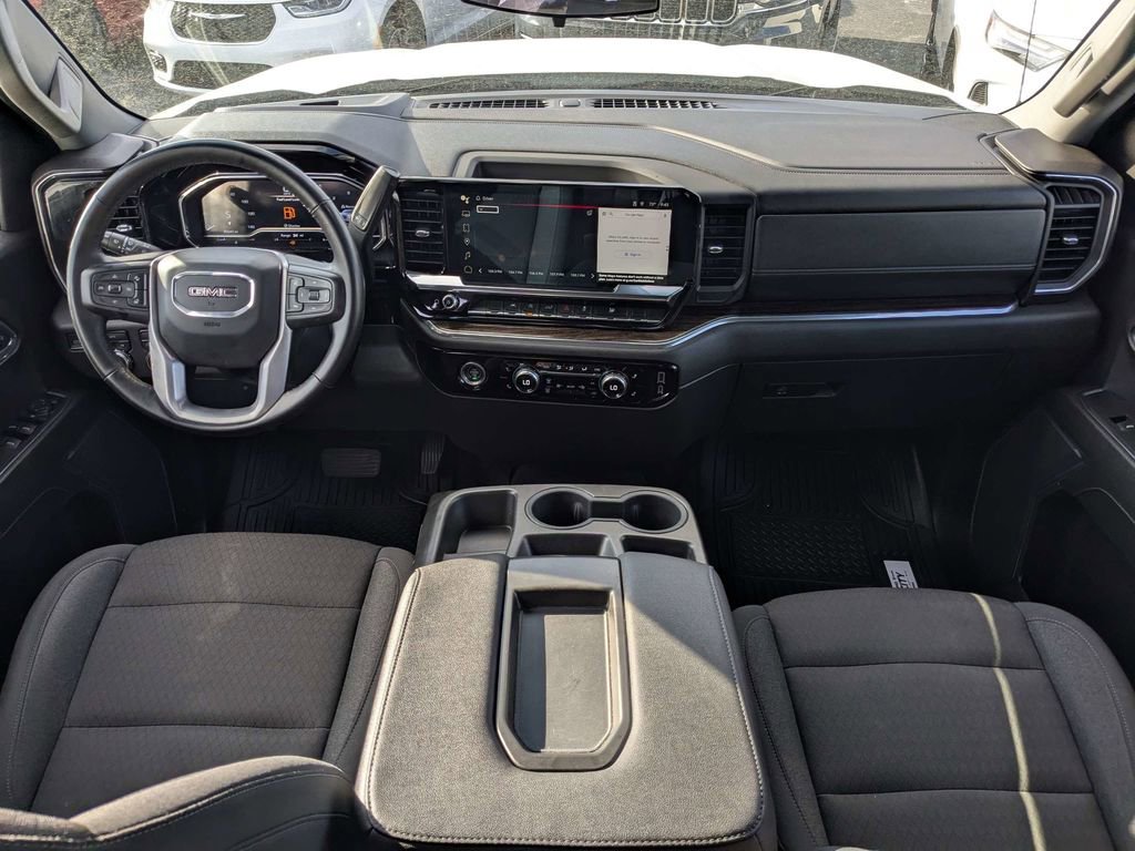 Used 2024 GMC Sierra 1500 SLE image 15