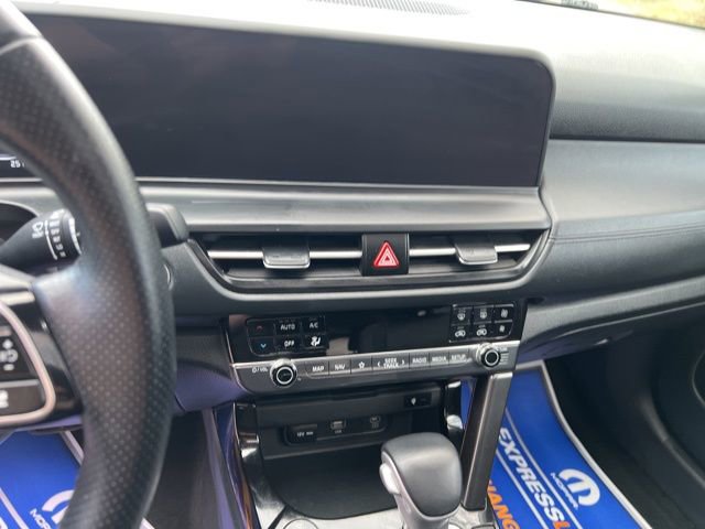 Used 2024 Kia Seltos SX w/ SX Sunroof Package AWD/4WD image 15