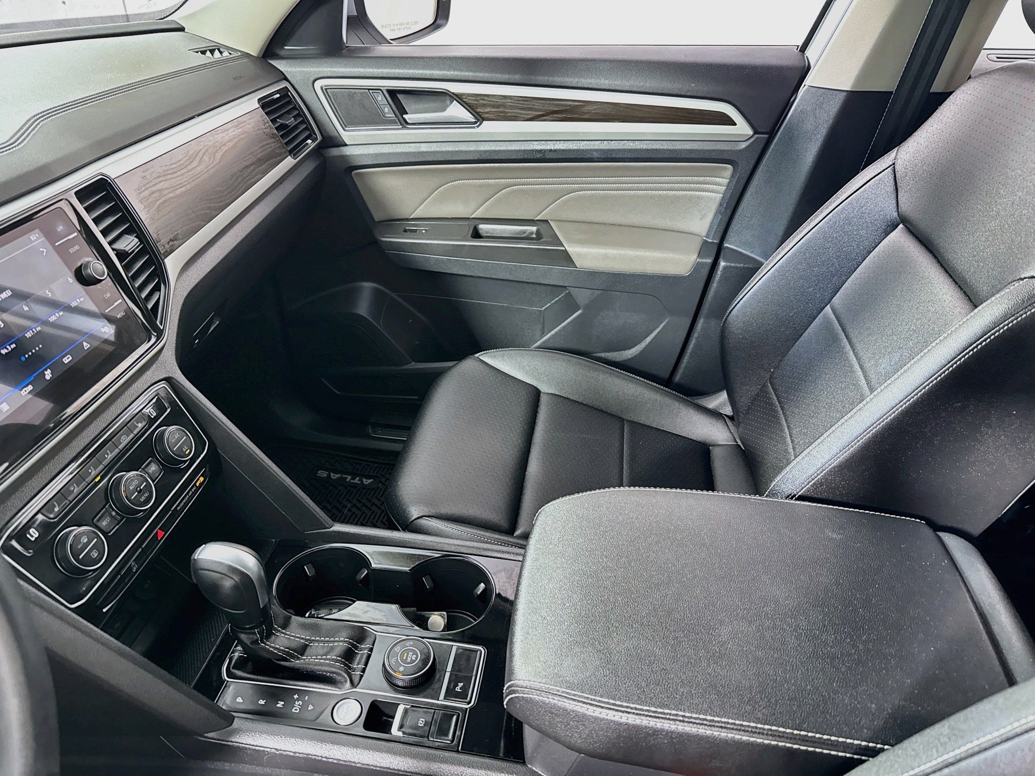 Used 2023 Volkswagen Atlas SE w/ Panoramic Sunroof Package AWD/4WD image 24