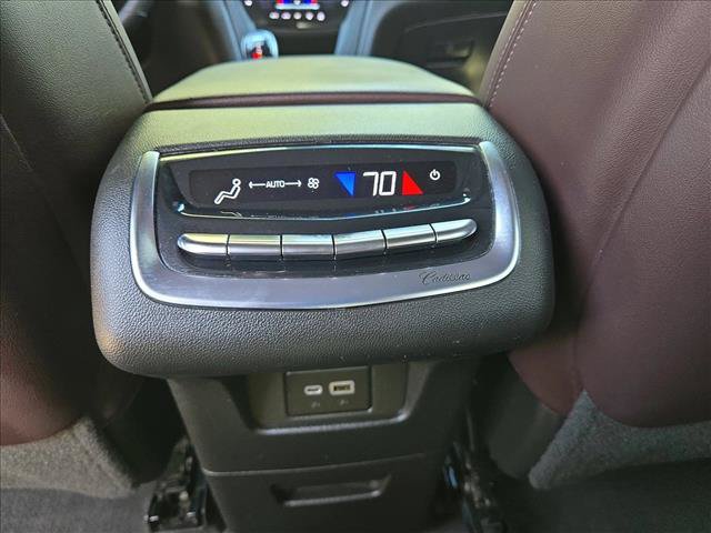 Used 2021 Cadillac XT6 Premium Luxury FWD image 18