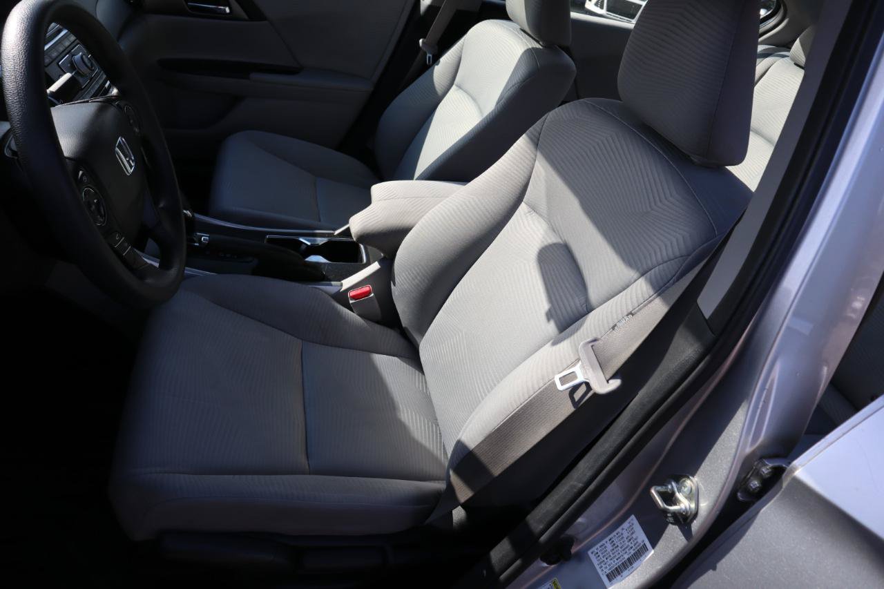 Used 2015 Honda Accord LX image 19