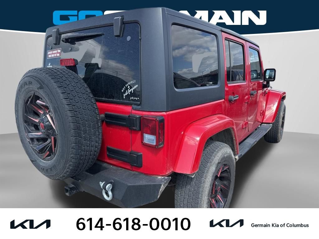 Used 2014 Jeep Wrangler Unlimited Sahara w/ Connectivity Group image 5