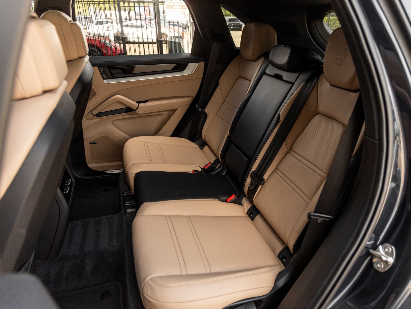 New 2026 Porsche Cayenne S AWD/4WD image 36