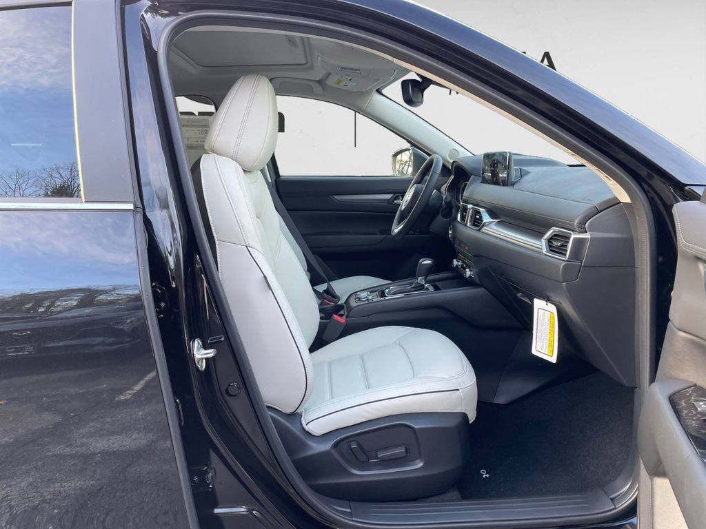 New 2025 MAZDA CX-5 AWD 2.5 S w/ Preferred Package image 14
