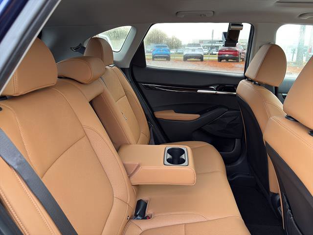 Used 2024 Kia Seltos SX w/ SX Sunroof Package image 10