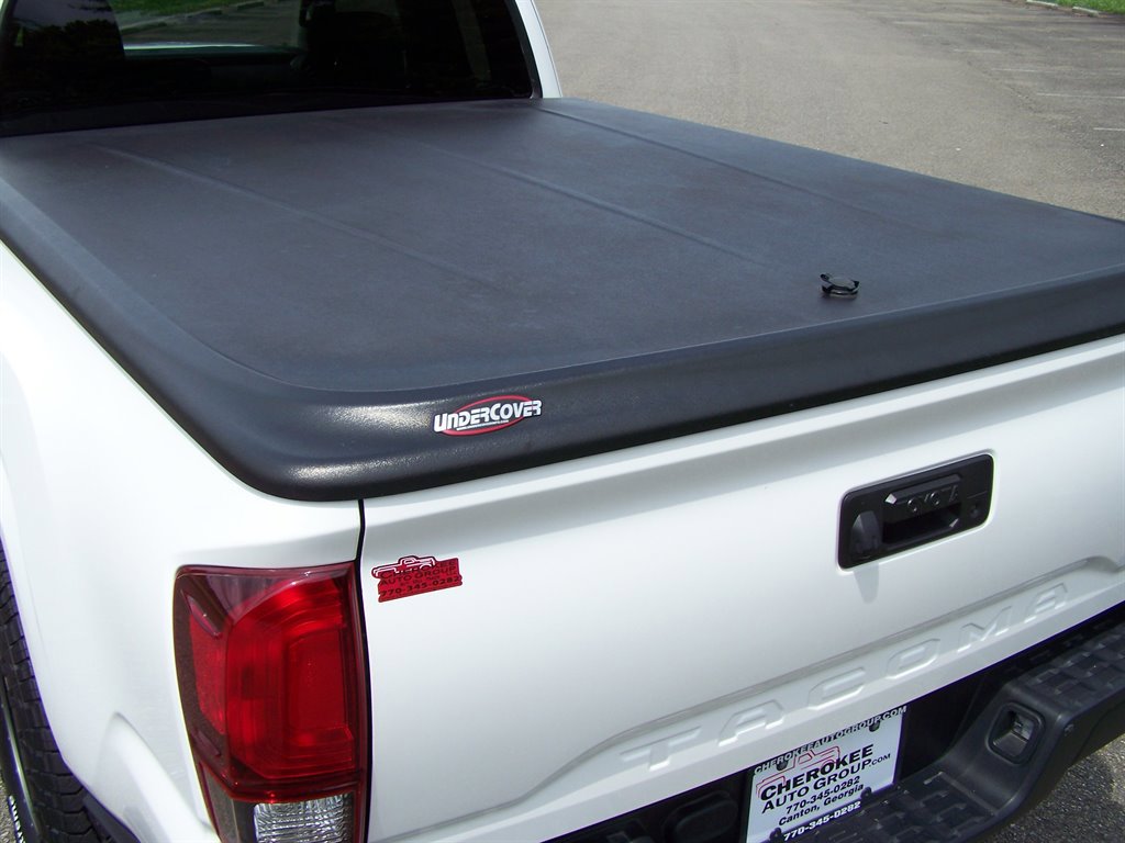 Used 2023 Toyota Tacoma SR image 23