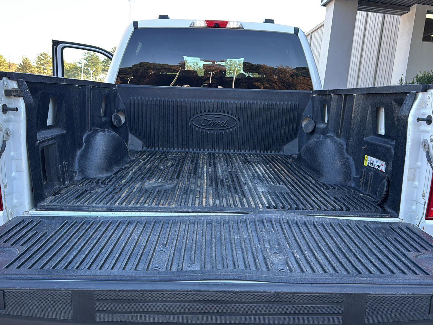 Used 2022 Ford F150 XLT w/ Equipment Group 302A High image 30