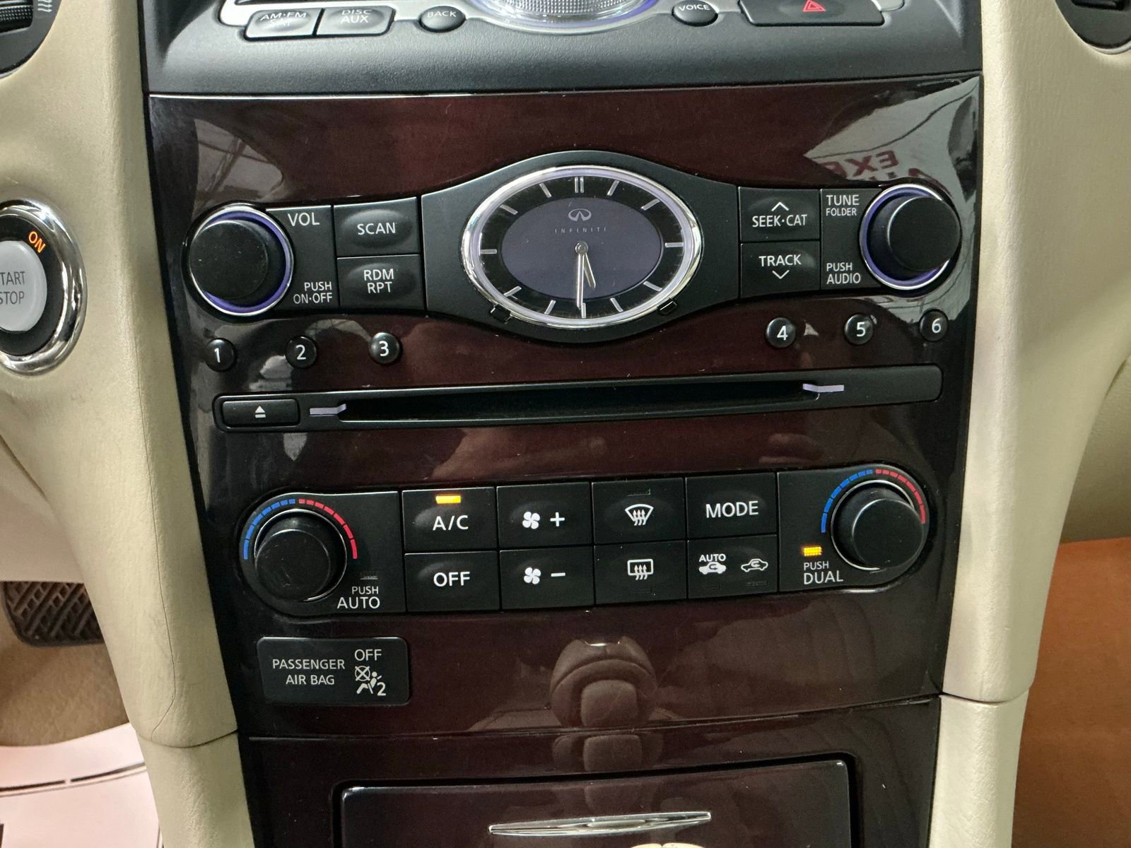 Used 2010 INFINITI EX35 Journey image 28