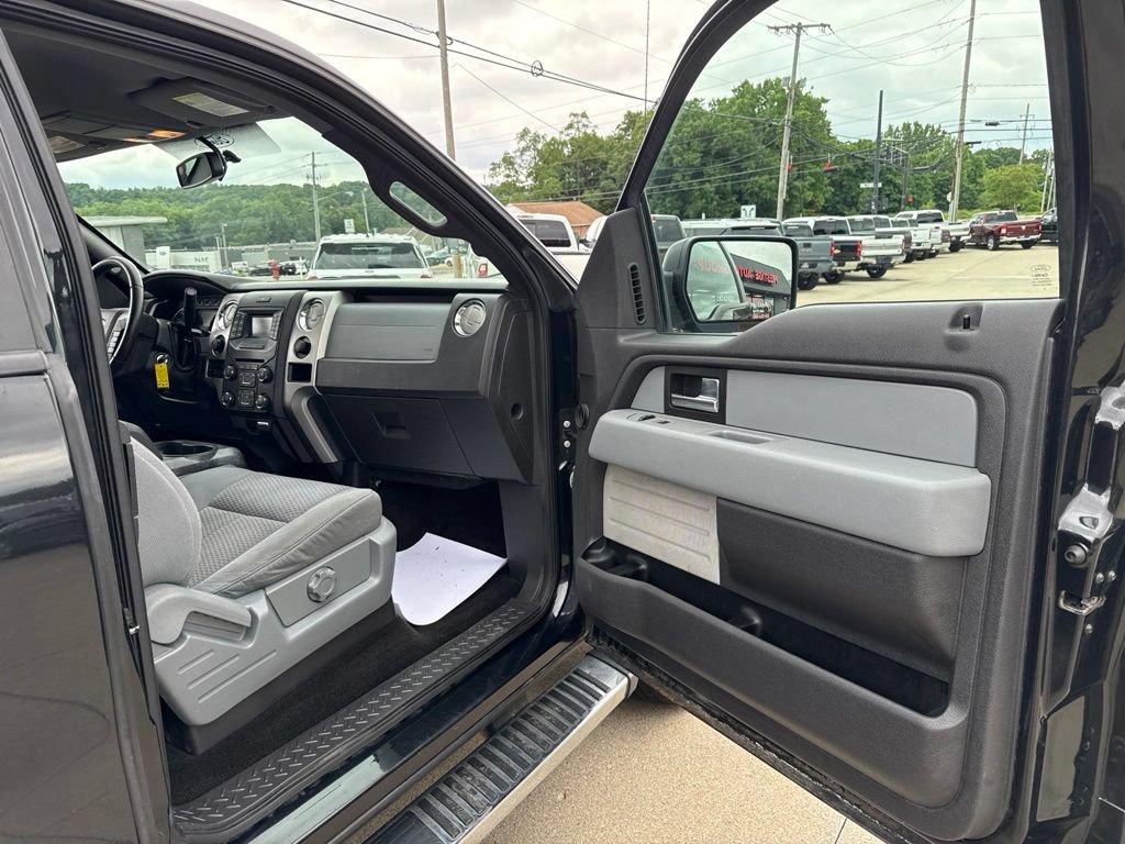 Used 2014 Ford F150 XLT w/ Equipment Group 302A Luxury AWD/4WD image 37