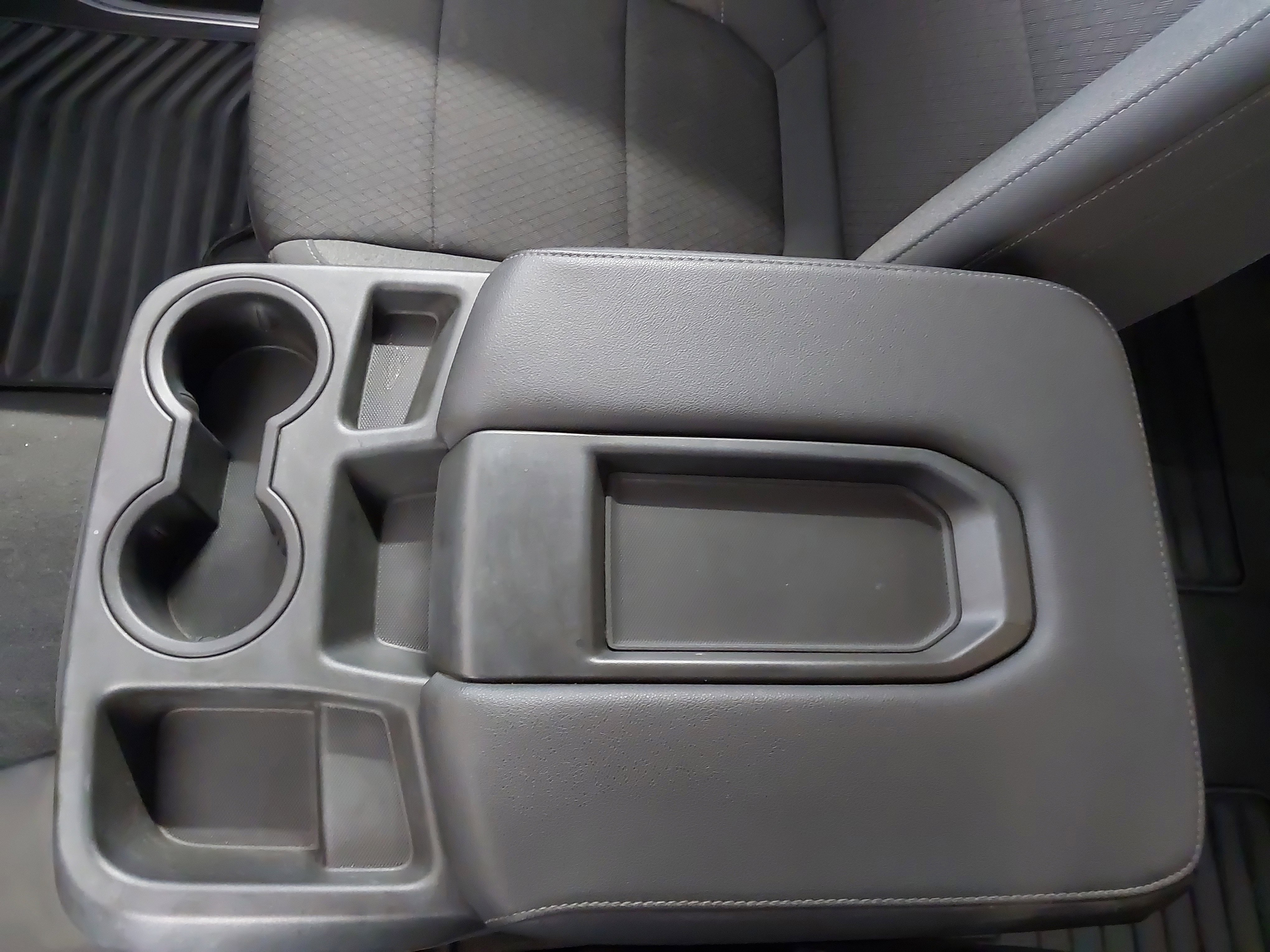 Used 2022 Chevrolet Silverado 1500 LT image 22