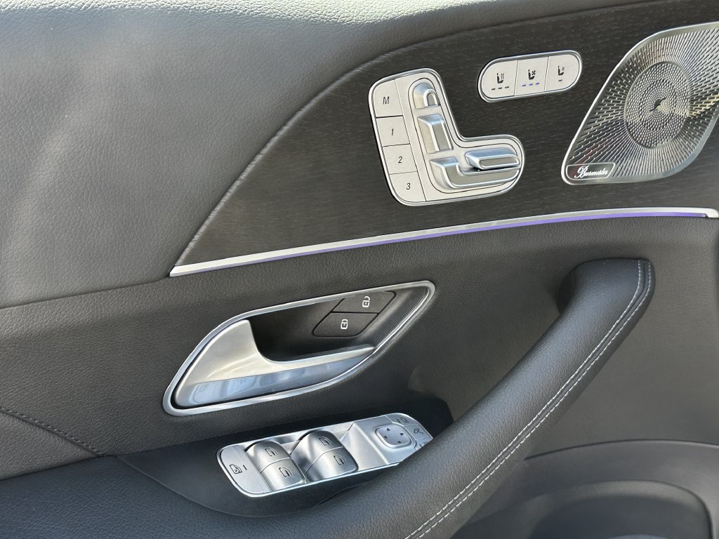New 2026 Mercedes-Benz GLS 450 4MATIC image 12