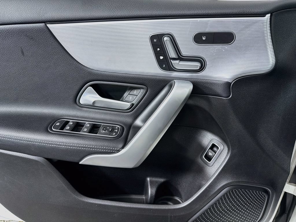 Used 2019 Mercedes-Benz A 220 image 21