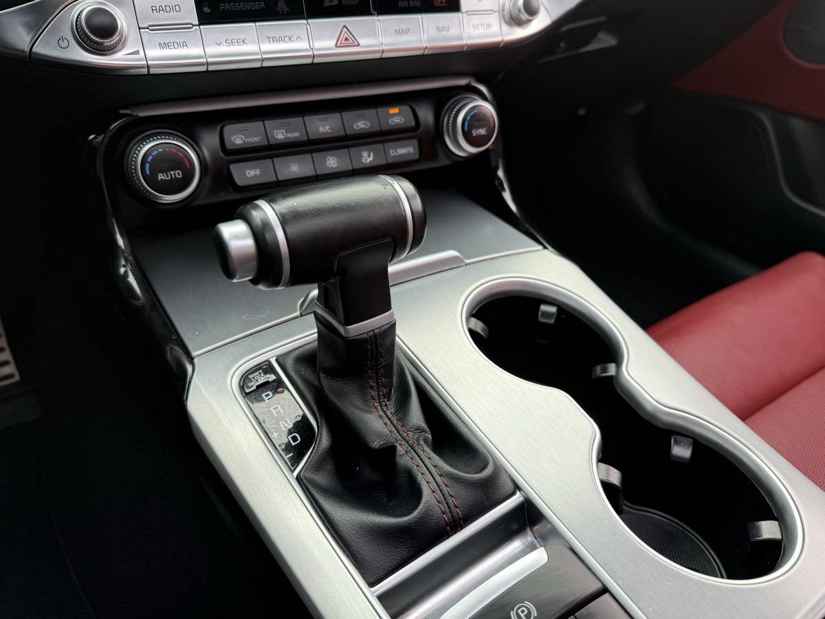 Used 2019 Kia Stinger GT1 image 25