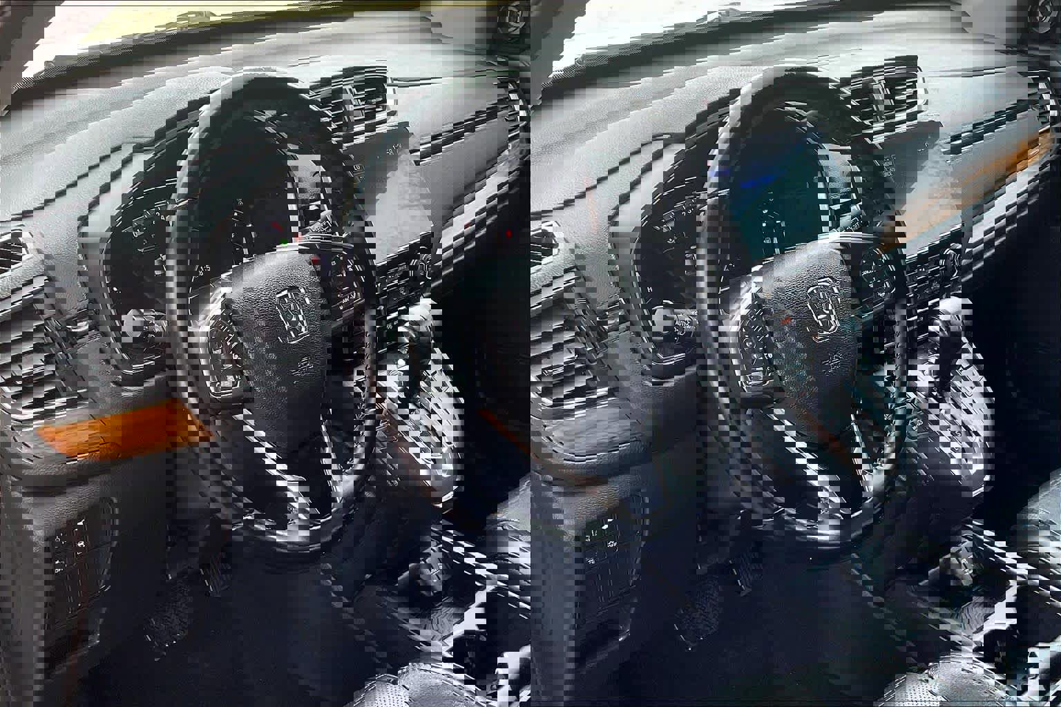 Used 2018 Honda CR-V Touring image 15