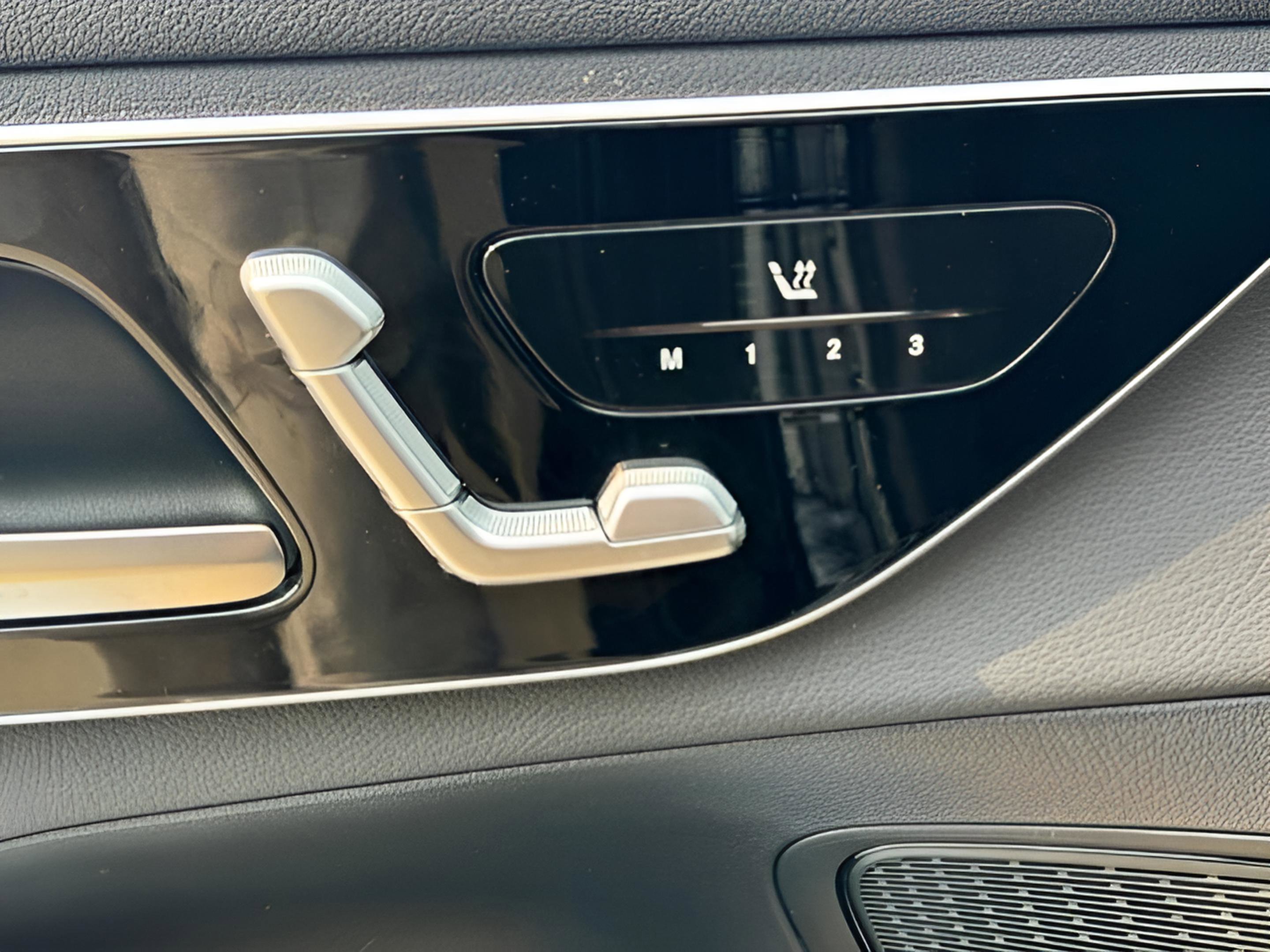 Certified 2025 Mercedes-Benz GLC 350e 4MATIC image 24