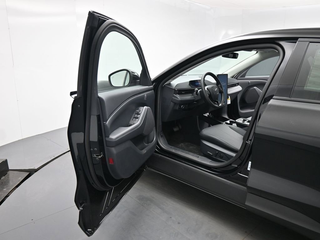 New 2026 Ford Mustang Mach-E Select image 8