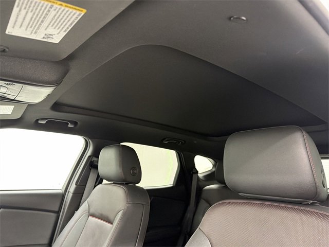 Certified 2024 Chevrolet Blazer RS w/ Driver Confidence II Package image 24