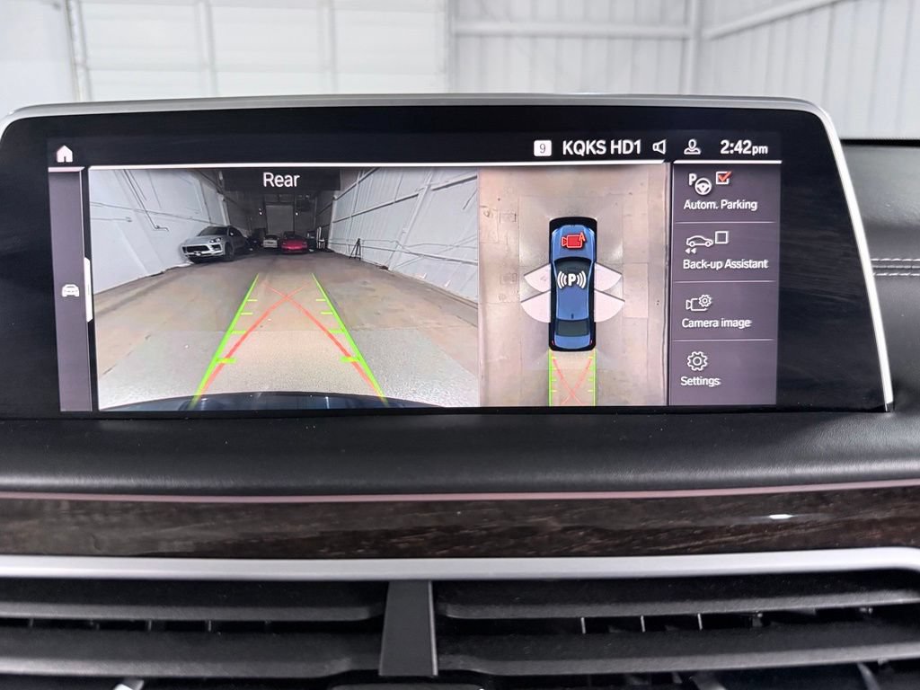 Used 2022 BMW 750Li xDrive AWD/4WD image 43