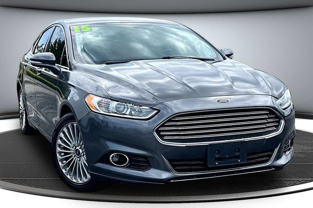 Used 2015 Ford Fusion Titanium FWD image 3