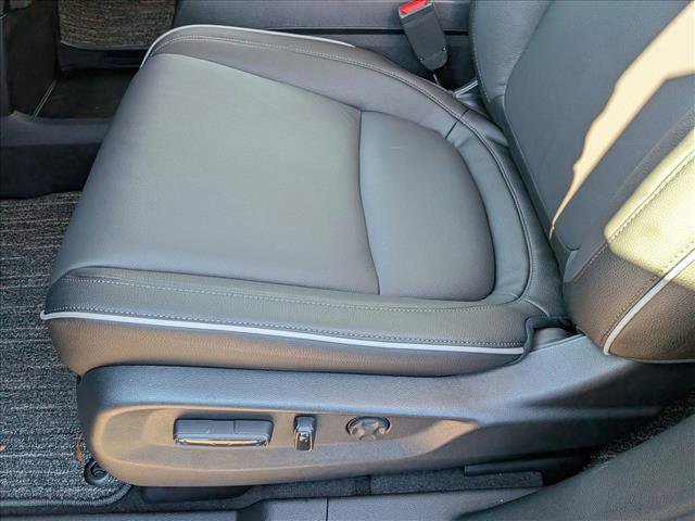New 2026 Honda Odyssey Touring image 4